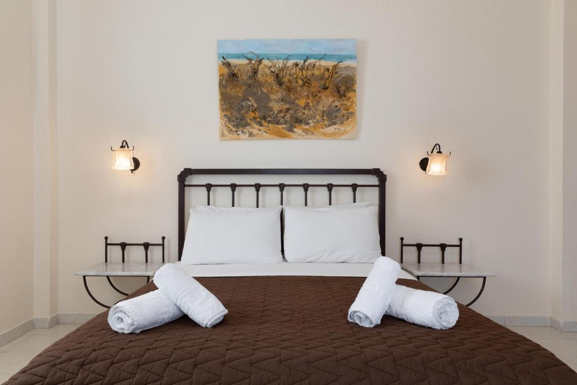 Sardis Rooms Kímolos Exteriör bild