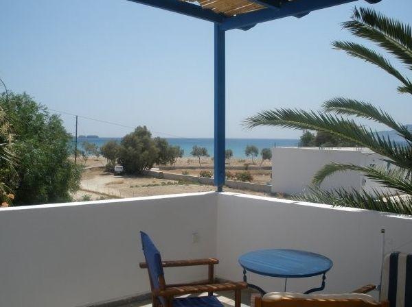 Sardis Rooms Kímolos Rum bild